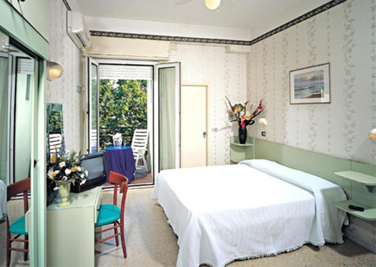 Hotel Caracas กัตตอลิกา ห้อง รูปภาพ